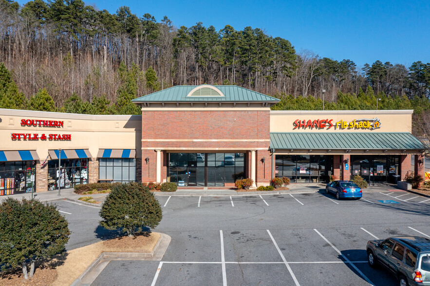 600 E Main St, Cartersville, GA for lease - Building Photo - Image 1 of 15