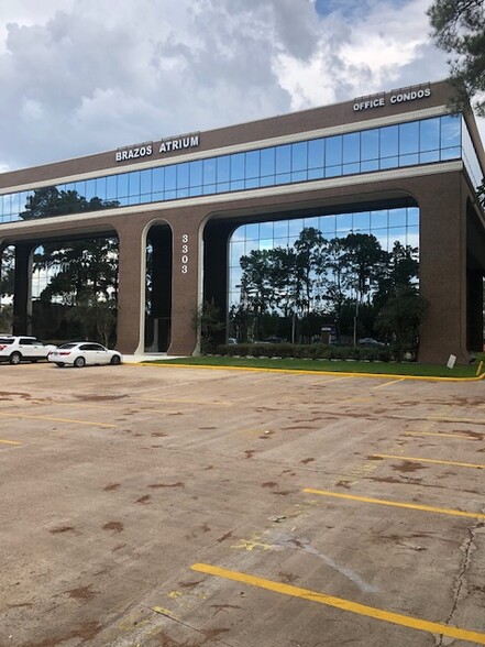 3303 W FM-1960, Houston, TX for lease - Primary Photo - Image 1 of 22