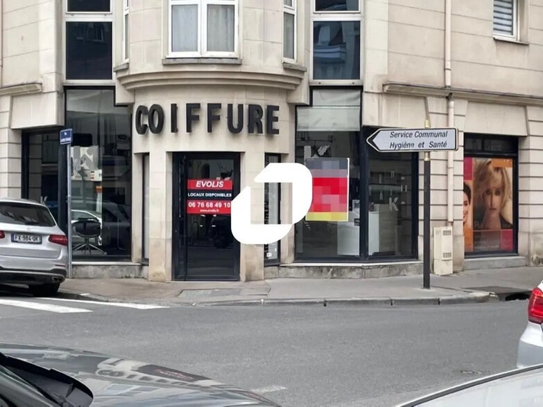 Retail in Reims for lease - Building Photo - Image 3 of 4