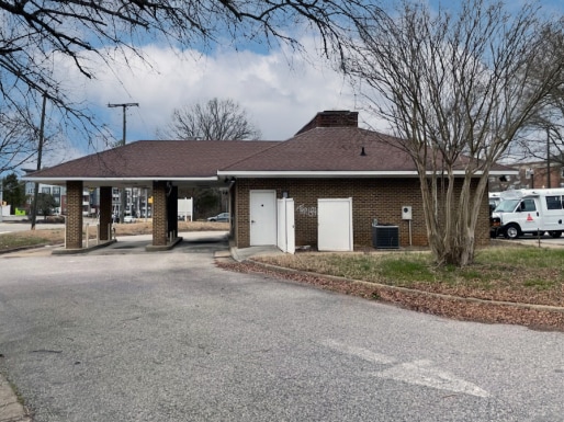 4023 W Hundred Rd, Chester, VA for lease - Building Photo - Image 2 of 3