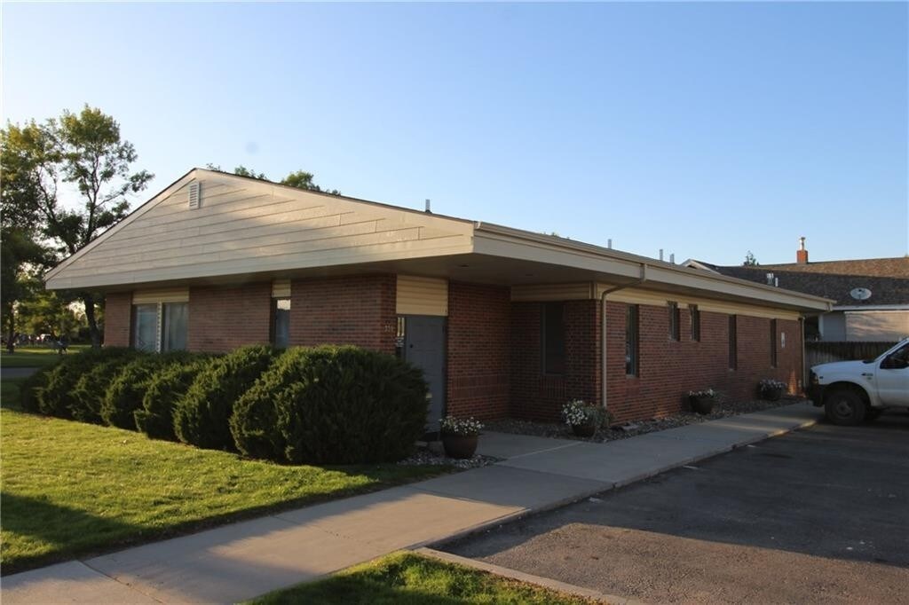 339 3rd St W, Hardin, MT for sale Building Photo- Image 1 of 1