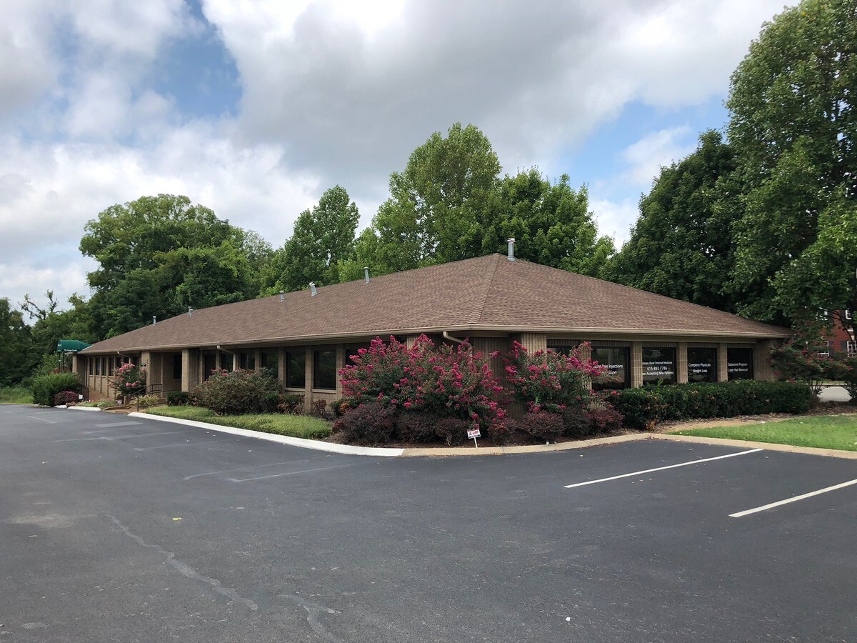 726 S Church St, Murfreesboro, TN 37130