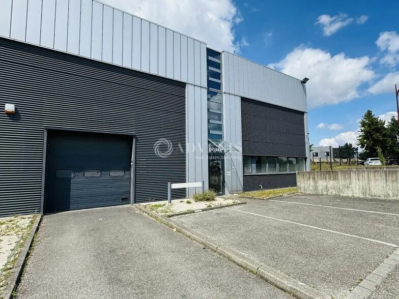 Flex in Mundolsheim for lease - Building Photo - Image 2 of 4