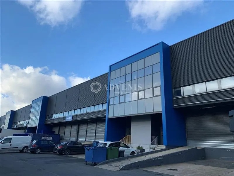 Location Entrepôt 1 160 m² à 2 321 m² - Photo 1