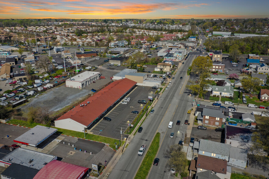 1900 Grant Ave, Philadelphia, PA for lease - Building Photo - Image 3 of 8