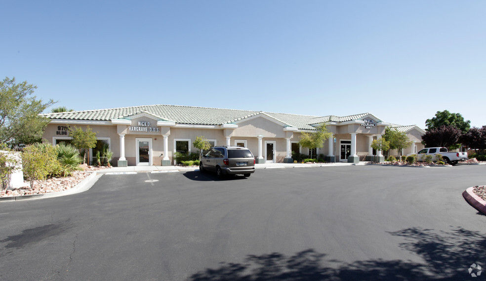 9708 Gilespie St, Las Vegas, NV for lease - Building Photo - Image 1 of 9