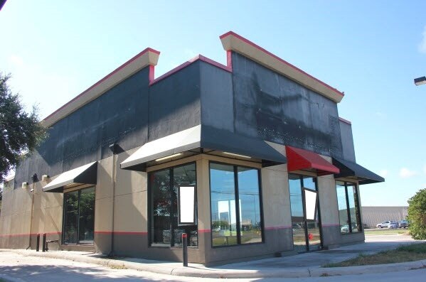 1712 S Colorado St, Lockhart, TX for sale Building Photo- Image 1 of 1
