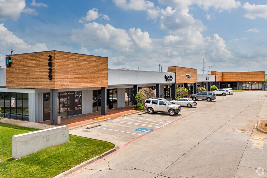 2200 Stemmons Fwy Dallas Tx 75207 2629 N Stemmons Fwy, Dallas, TX 75207 - Stemmons Center | LoopNet