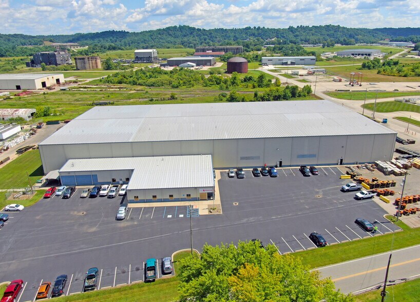 101 Valley Dr, South Point, OH for sale - Building Photo - Image 1 of 1