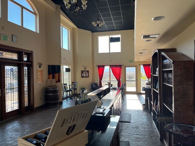 8011 Keene Rd, West Richland, WA 99353 Retail for Lease