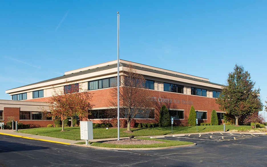 Southern Illinois Medical Office portfolio of 3 properties for sale on LoopNet.com - Primary Photo - Image 1 of 3