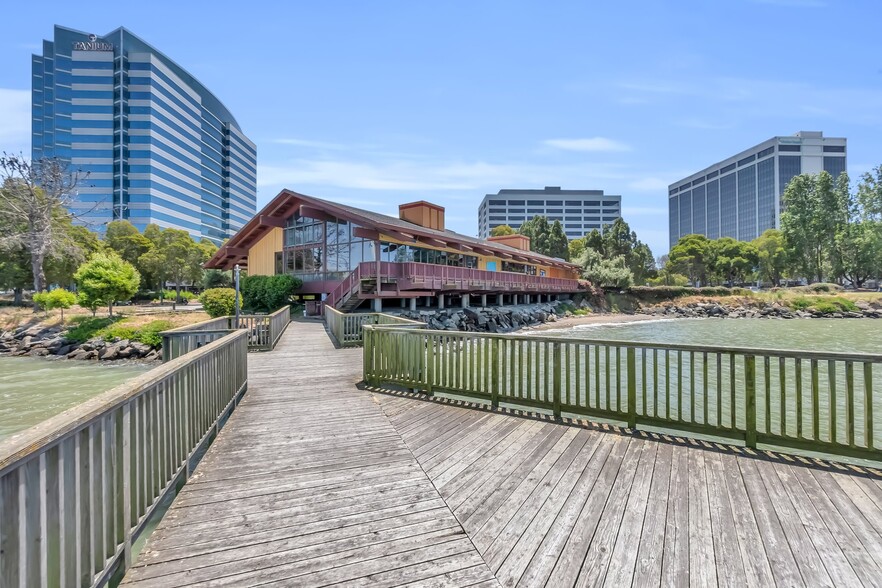 1890 Powell St, Emeryville, CA for sale - Building Photo - Image 1 of 136