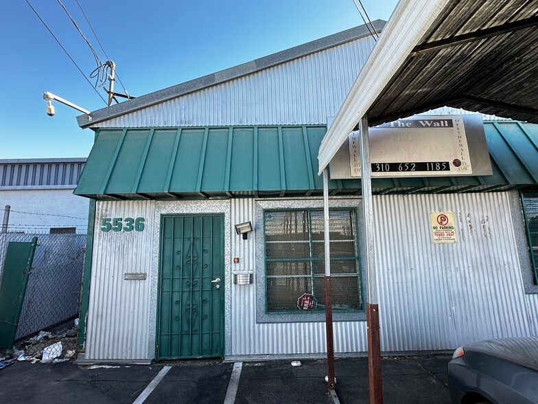 5536 Satsuma Ave, North Hollywood, CA for lease - Building Photo - Image 2 of 9