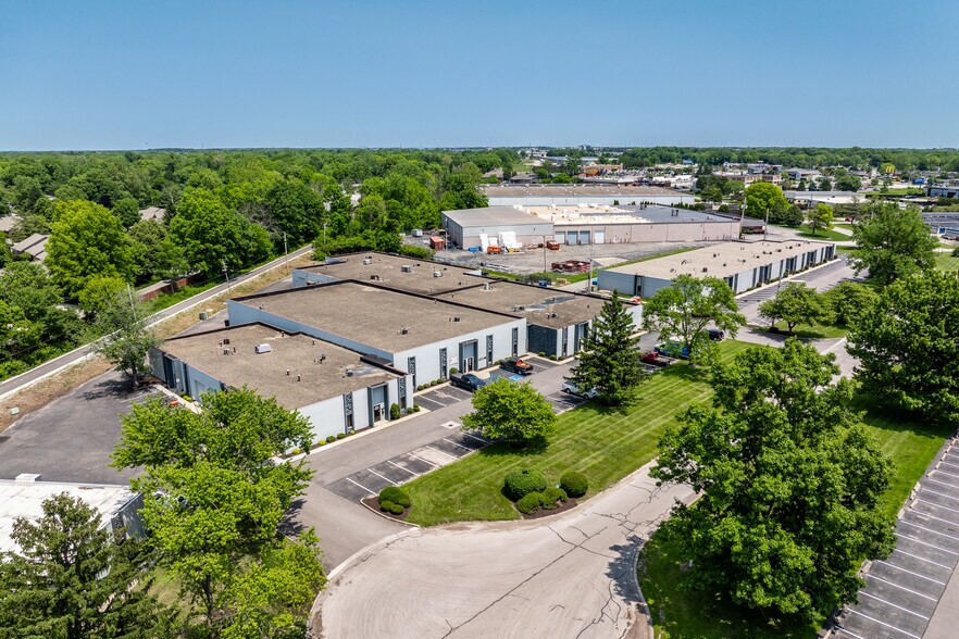 6780-6792 Hawthorn Park Dr, Indianapolis, IN for lease - Building Photo - Image 2 of 4