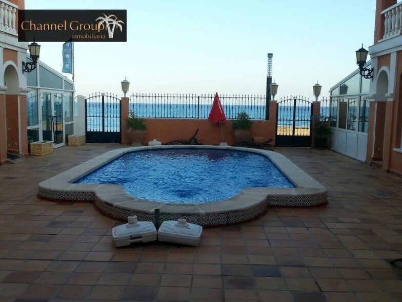 Retail in Torrevieja, Alicante for sale - Building Photo - Image 3 of 21