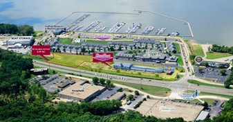 2400 N Main St, East Peoria IL - Convenience Store