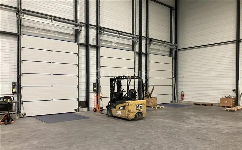 Flex in Naveil for sale - Interior Photo - Image 2 of 5