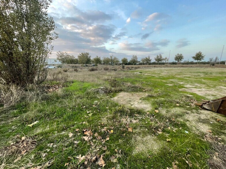 Land in Cáceres for sale - Building Photo - Image 3 of 4