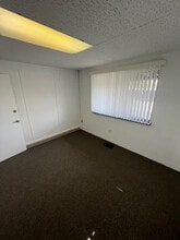 813 E Michigan Ave, Ypsilanti, MI for lease Interior Photo- Image 1 of 5