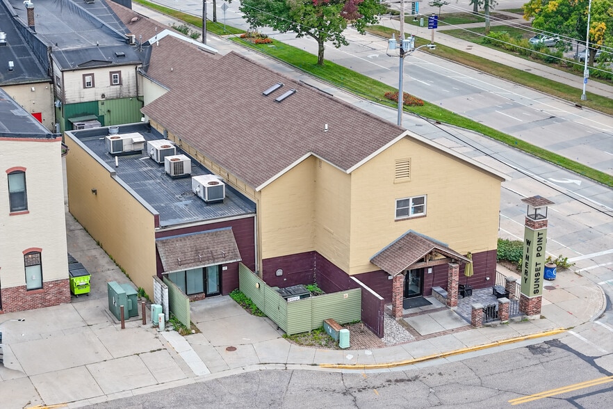 1201 Water St, Stevens Point, WI for sale - Building Photo - Image 1 of 47