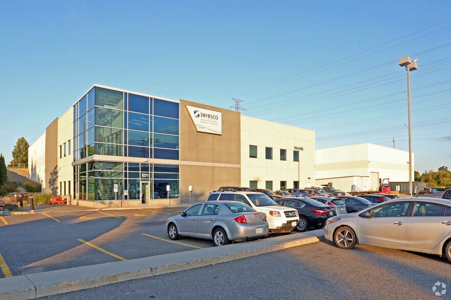 1071 Ages Dr, Ottawa, ON for sale - Primary Photo - Image 1 of 1