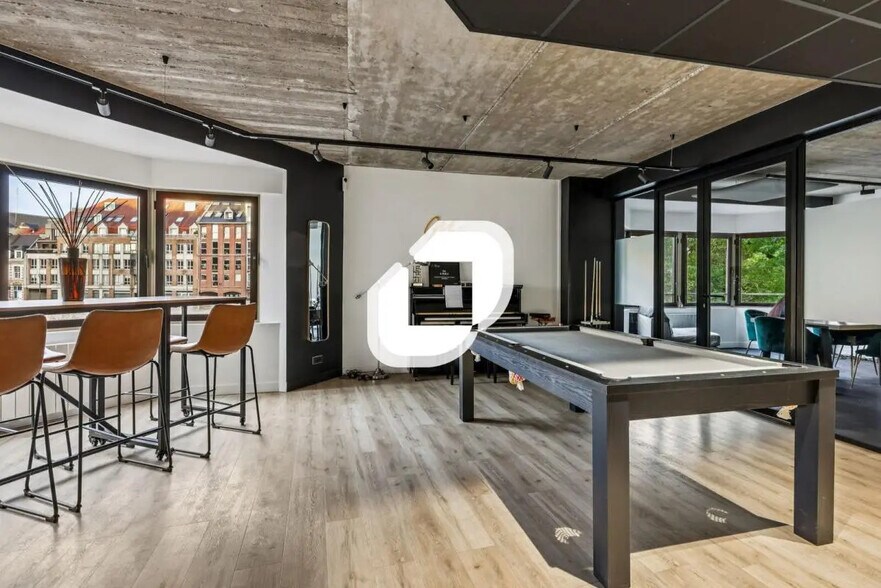 Office in Lille for lease - Interior Photo - Image 3 of 7