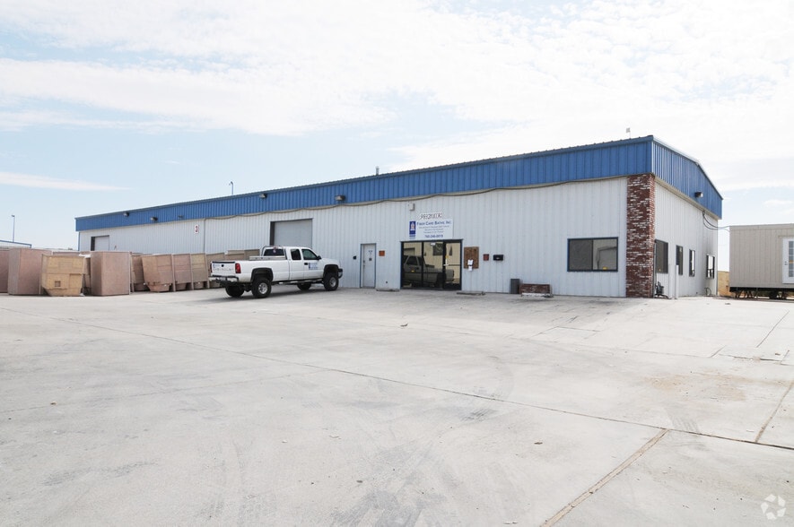 9832 Yucca Rd, Adelanto, CA 92301 - APN/Parcel ID: 0459-432-32