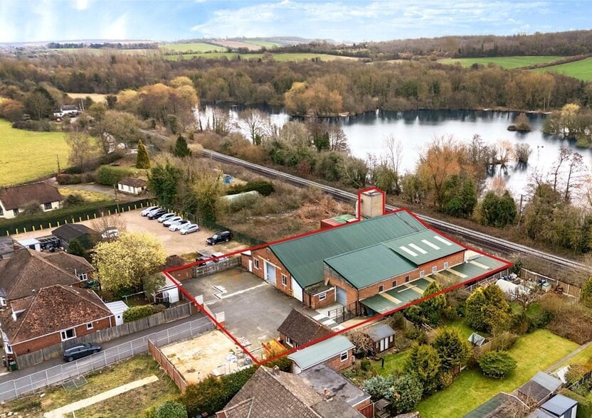 Canterbury Rd, Chilham for sale - Building Photo - Image 1 of 11