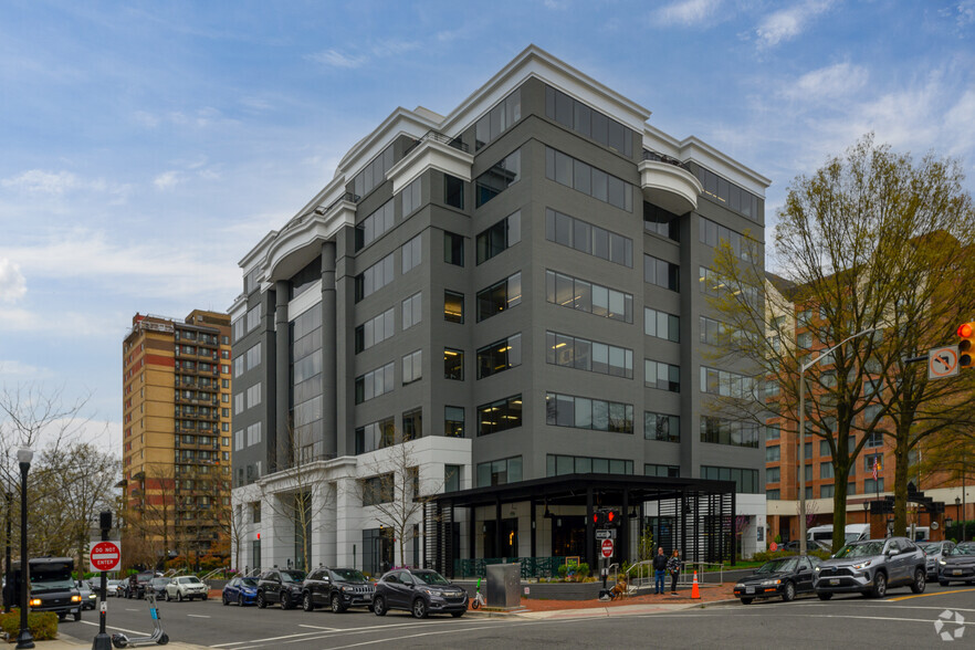 500 Montgomery St, Alexandria, VA for lease - Building Photo - Image 3 of 3