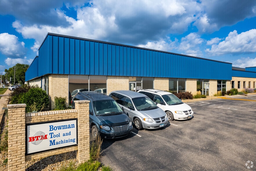 1304 Valleyhigh Dr NW, Rochester, MN for sale - Building Photo - Image 1 of 70