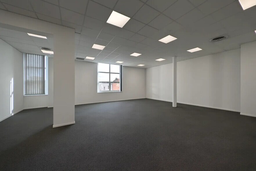 Office in Bétheny for sale - Interior Photo - Image 3 of 7