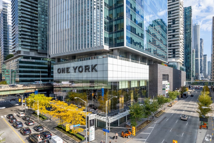 1 York St, Toronto, ON for lease - Building Photo - Image 1 of 7