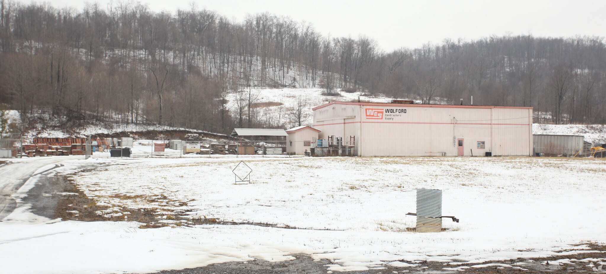 2019 Pleasant Valley Rd, Fairmont, WV for sale Primary Photo- Image 1 of 1