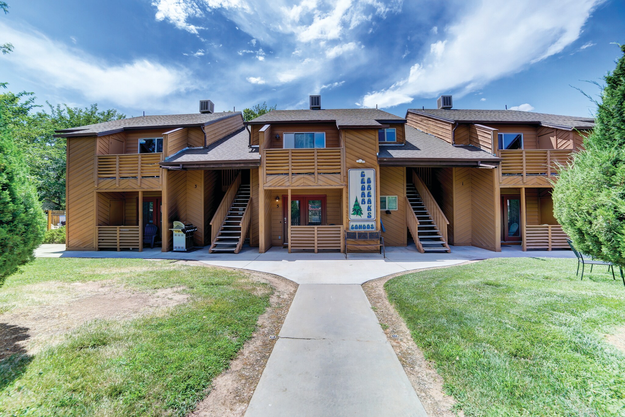 20 S 400 E, Moab, UT for sale Building Photo- Image 1 of 1