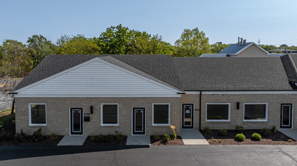 17047-17061 S Harlem Ave, Tinley Park, IL for lease - Building Photo - Image 3 of 24
