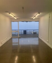 3131 Surfers Paradise Bvd, Surfers Paradise for lease Interior Photo- Image 2 of 4
