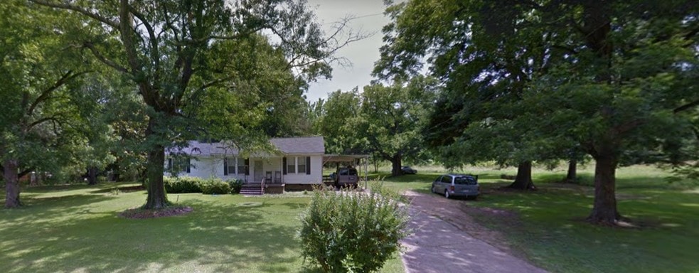131 Plummer Cir, Jackson, MS for sale - Building Photo - Image 1 of 1