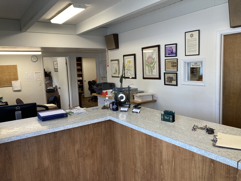 142 Benito Ave, Santa Cruz, CA for lease - Building Photo - Image 2 of 6