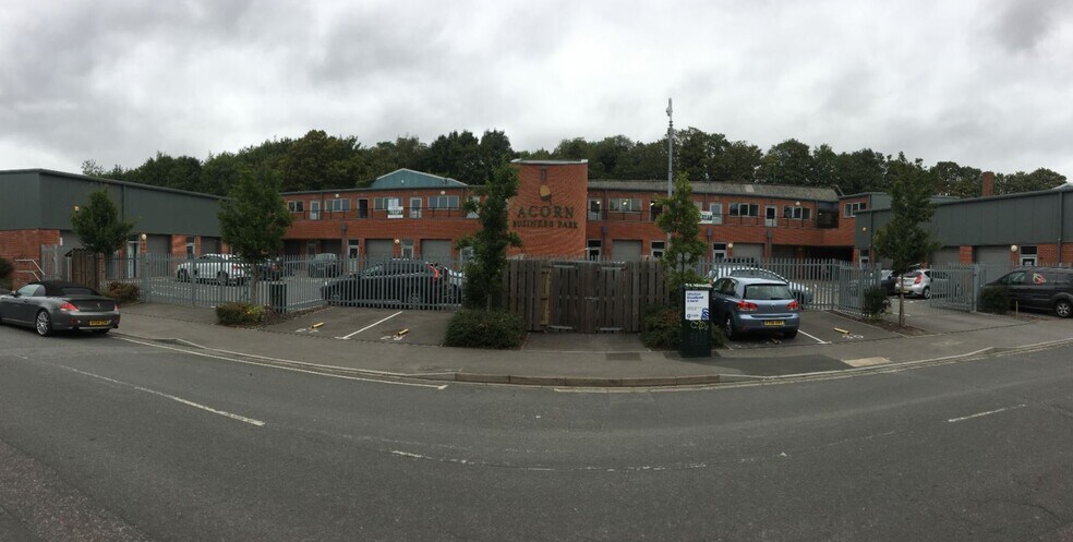 Empress Rd, Southampton for lease - Building Photo - Image 1 of 2
