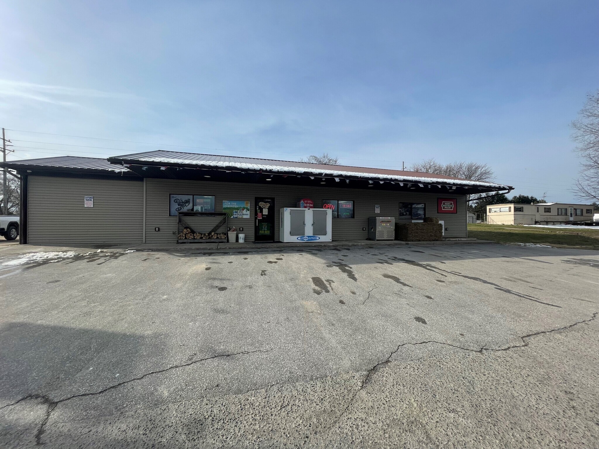 4521 W Caro Rd, Vassar, MI for sale Building Photo- Image 1 of 12