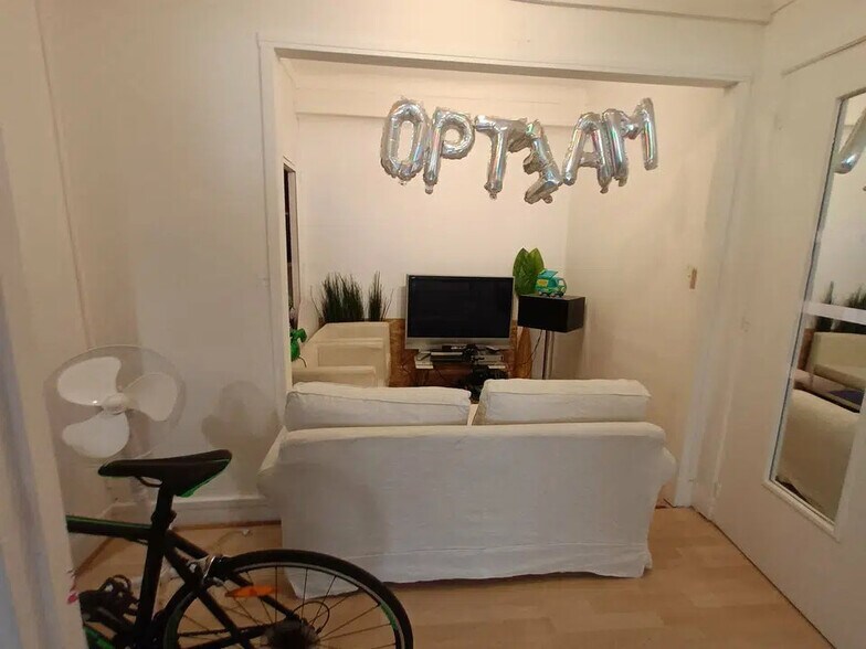 Office in Le Havre for lease - Interior Photo - Image 2 of 5