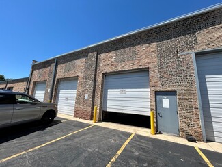 More details for 627 N Albany Ave, Chicago, IL - Industrial for Lease