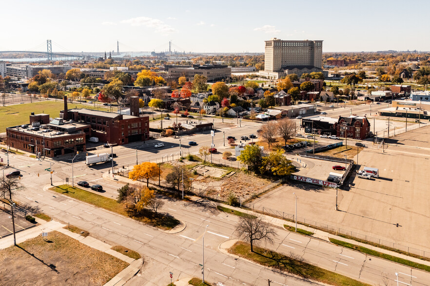 1900 Michigan Ave, Detroit, MI for sale - Building Photo - Image 1 of 4