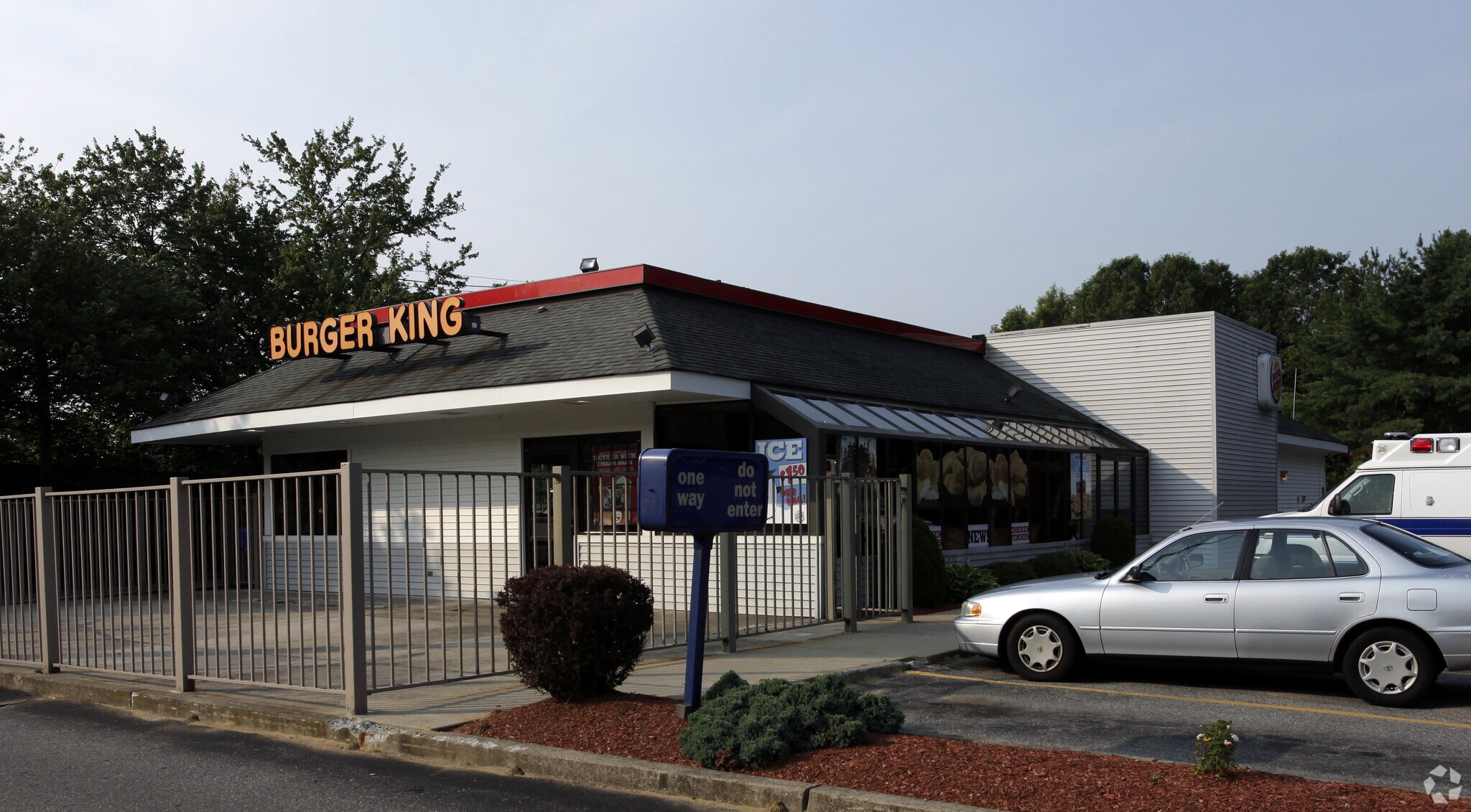 460 W Grove St, Middleboro, MA for sale Primary Photo- Image 1 of 1