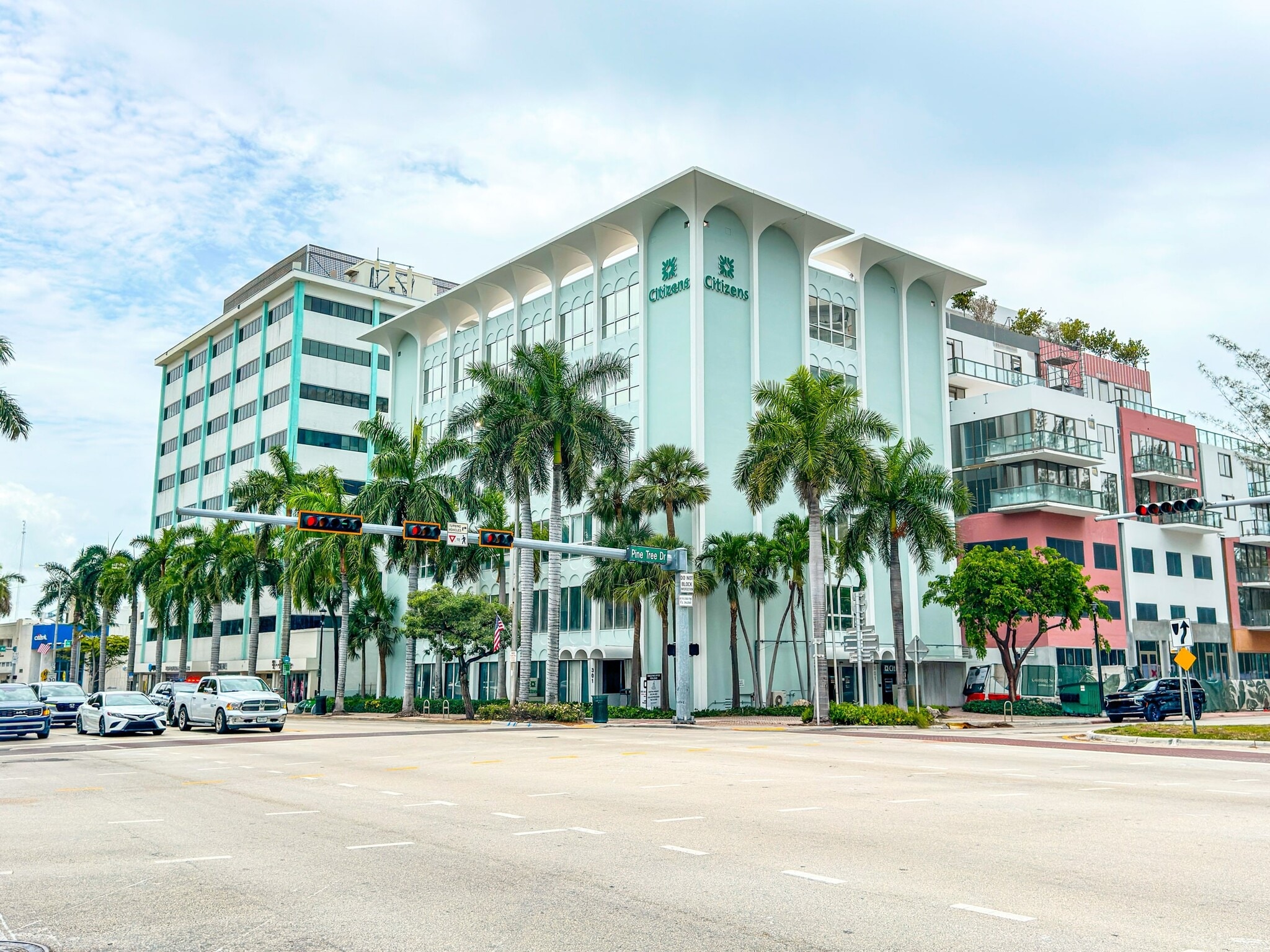 301 Arthur Godfrey Rd, Miami Beach, FL for sale Building Photo- Image 1 of 12