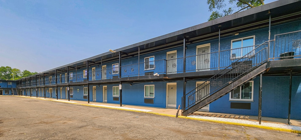 16866 Telegraph Rd, Detroit, MI for sale - Building Photo - Image 3 of 7