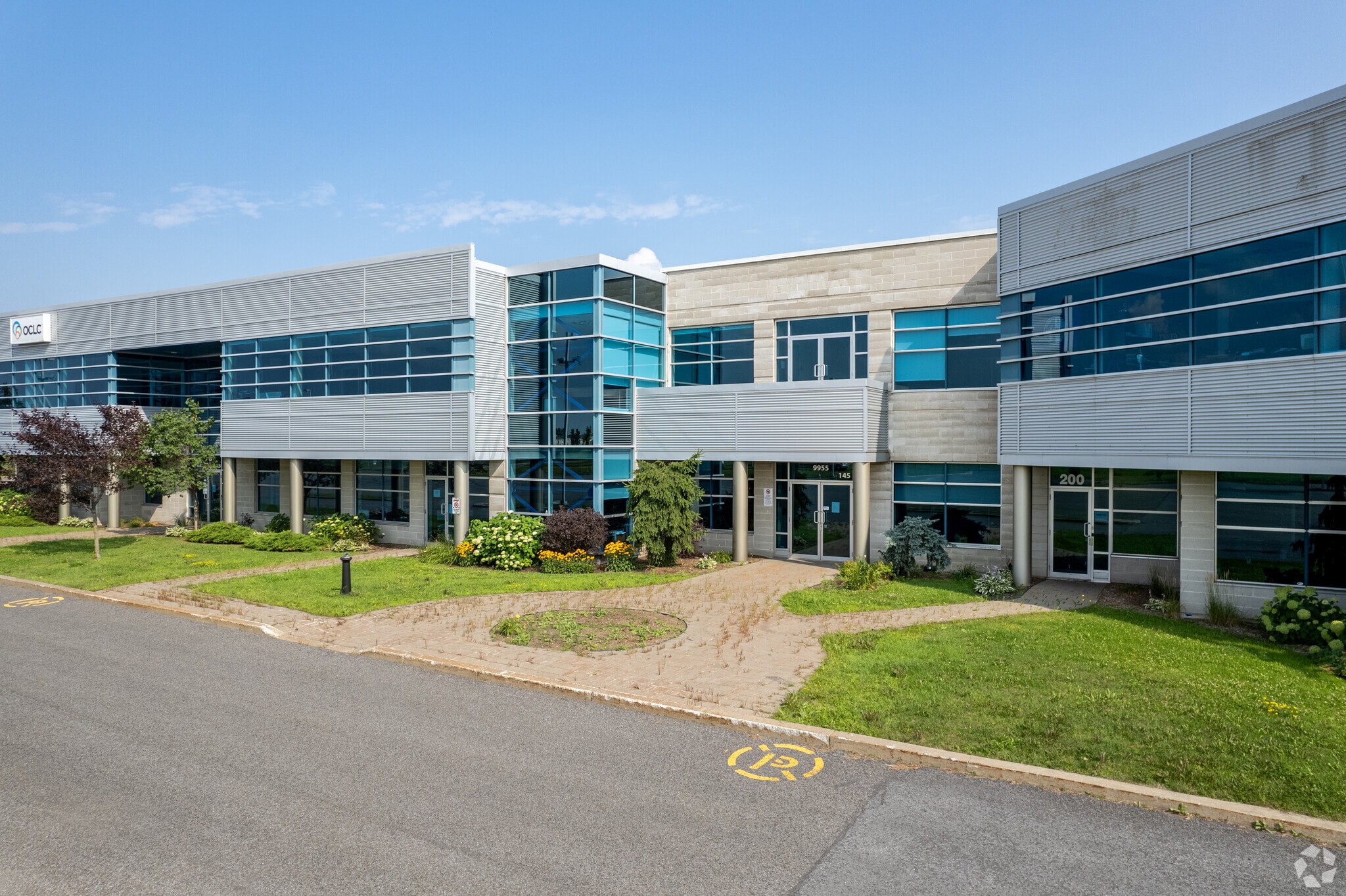 9955 Rue De Châteauneuf, Brossard, QC for sale Building Photo- Image 1 of 1