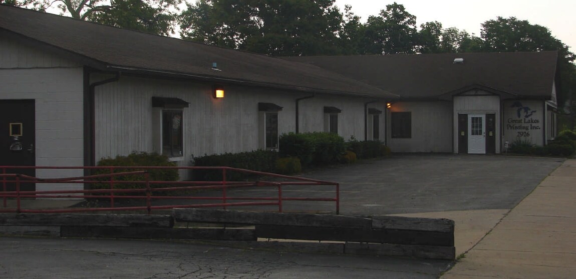 2912-3006 Lake Ave, Ashtabula, OH for sale Primary Photo- Image 1 of 1