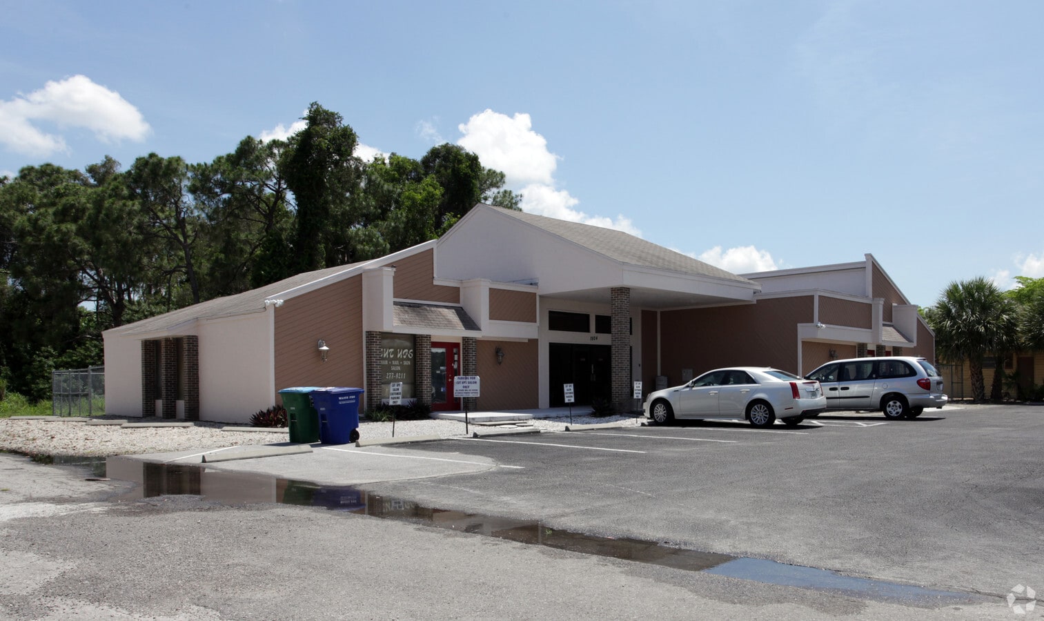 1924 Park Meadows Dr, Fort Myers, FL 33907