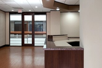 2500 Fondren Rd, Houston, TX for lease Interior Photo- Image 2 of 3